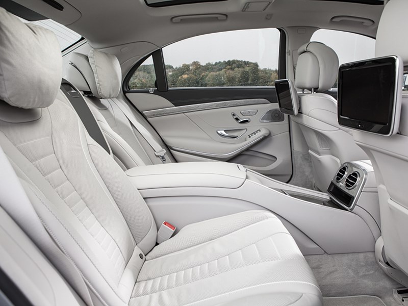 Mercedes S.jpg Mercedes S.jpg