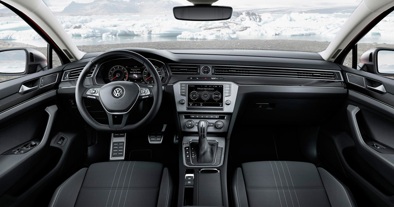 VW-Passat-Alltrack-2-int.jpg VW-Passat-Alltrack-2-int.jpg