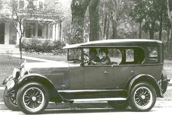 Studebaker-1926-Big-Six.jpg