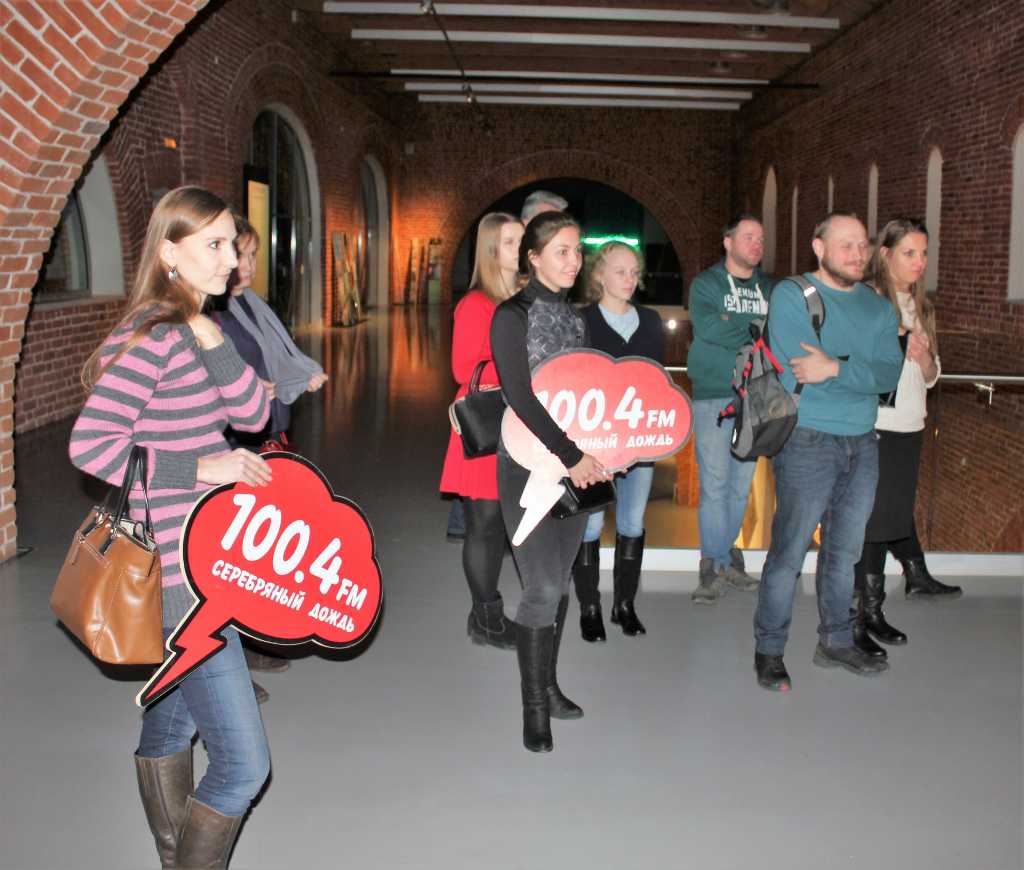 5UgJwrzanls.jpg 5UgJwrzanls.jpg