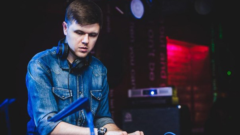 украинский диджей