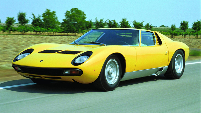 Ламборгини фото история Автомобиль Lamborghini Miura - самый первый суперкар Серебряный Дождь