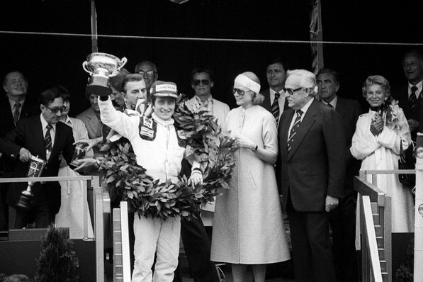 1978_Patrick_Depailler_Monaco_GP_podium.jpg