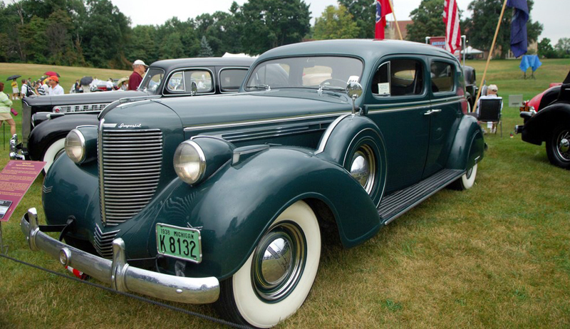 chrysler-imperial-1938-1.jpg