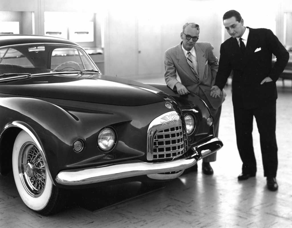 1951_Chrysler_K-310_Virgil_Exner_and_Luigi_Segre_1.jpg
