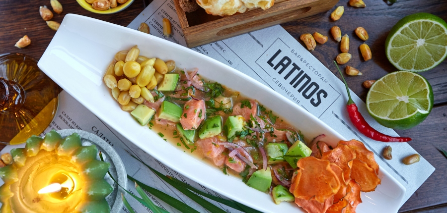 seviche-losos-kukuruza-kancha-batat-i-avokado-latinos.jpg seviche-losos-kukuruza-kancha-batat-i-avokado-latinos.jpg