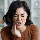 Массаж для расслабления нижней челюсти