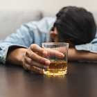 Семьеведение будут преподавать в школах. Рост числа людей с алкогольной зависимостью