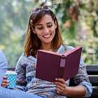 Книжная пятница: новое издание «Калевалы», современные российские писатели о телесности, «Осенняя веранда»