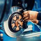 Автоваз поконкурирует с Mercedes-Benz. Новая Лада Веста. Торможение с выжимом сцепления