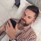 Огромная корональная дыра на Солнце, угроза исчезновения языков и влияние телефона по утрам