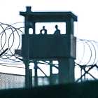 «Аутсорс». В гостях режиссер Душан Глигоров и актер Эльдар Калимулин