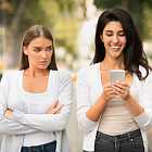 Психолог Елена Новосёлова о зависти, походах к врачу у мужчин и женщин. Роли в семье