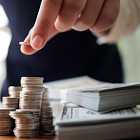 О проблемах Центробанка, уровне зарплаты в разных сферах и сложностях со сбережениями