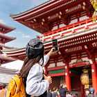 Япония вводит экзамен для туристов. В Китае впервые выдали лицензии на запуск летающих такси