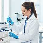 Количество учёных в России достигло исторического минимума. Список разрешенных имен