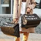 Новые ограничения для банков. Конкурс двойников Тимоти Шаламе. Все о распродажах на Ozon