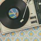 Весна идёт! Весне дорогу! Альбом The Coral (2002)