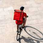 Тренд на работу курьером, предложение отменить пенсионную реформу и последствия теплой зимы