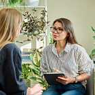 Плейлист ко Дню психолога. Слушаем треки, обыгрывающие психологические проблемы