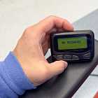 Избинг, взрыв пейджеров в Ливане, победа над слепотой и докторская степень Шварценеггера