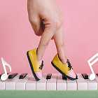 Marcos Valle, Daryl Hall & John Oates, Bill Withers